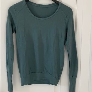 LA made long sleeves top